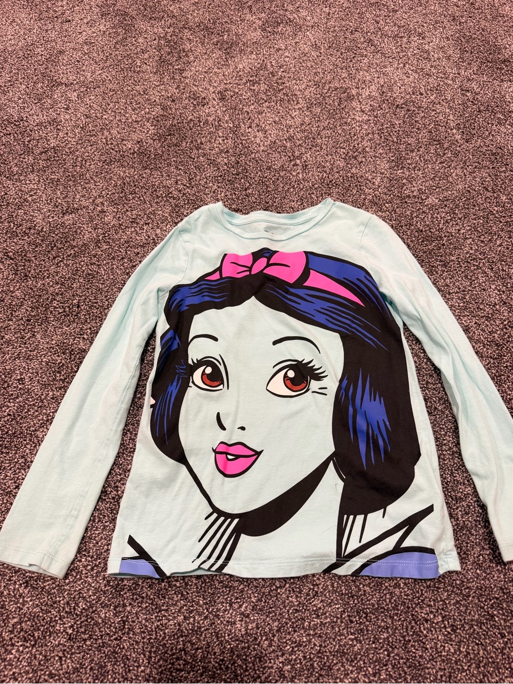 Medium  (8) Disney Spotted Zebra Teal Snow White Long Sleeve Shirt
